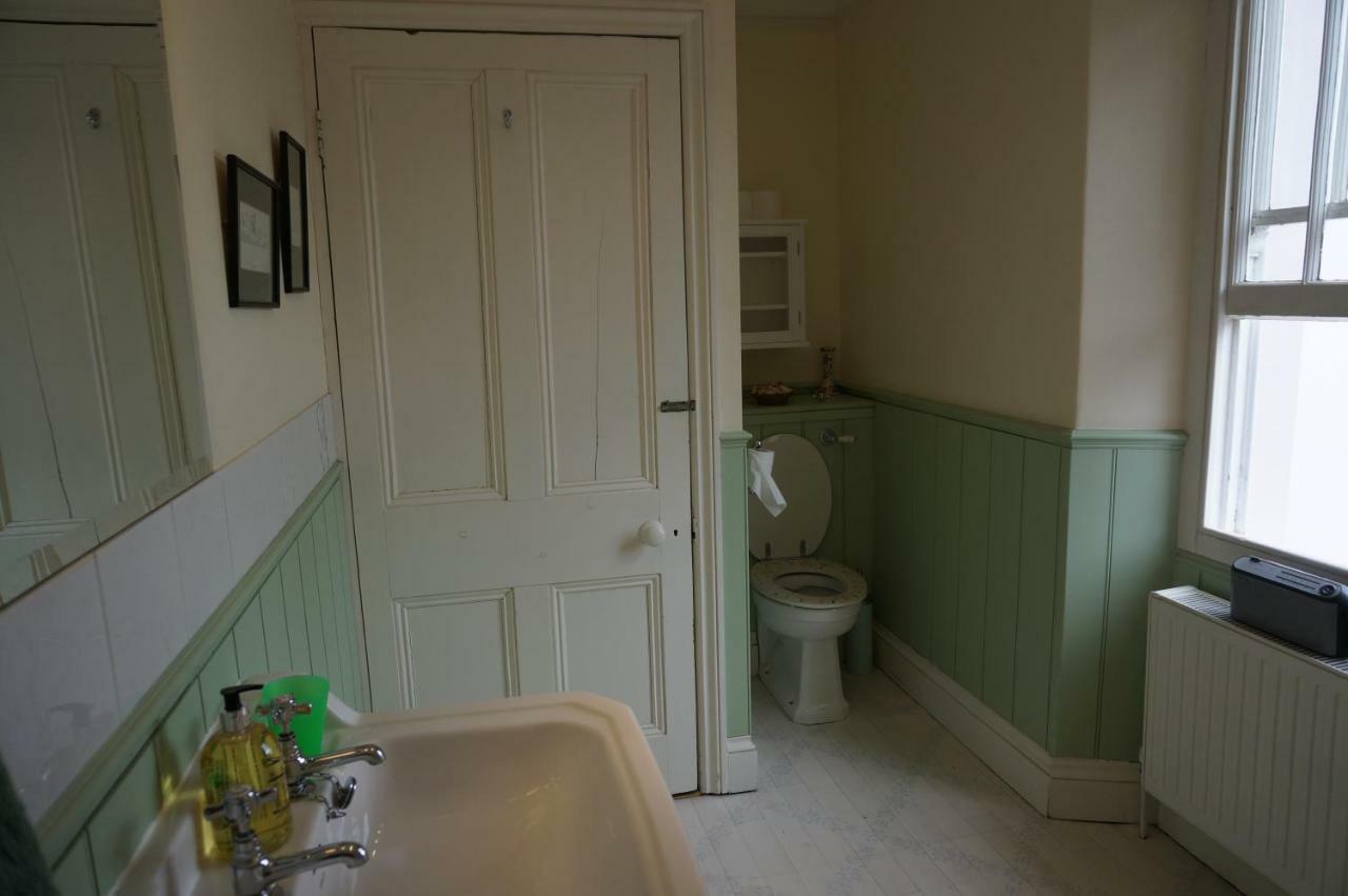 Minton House Apartment Colyton ภายนอก รูปภาพ